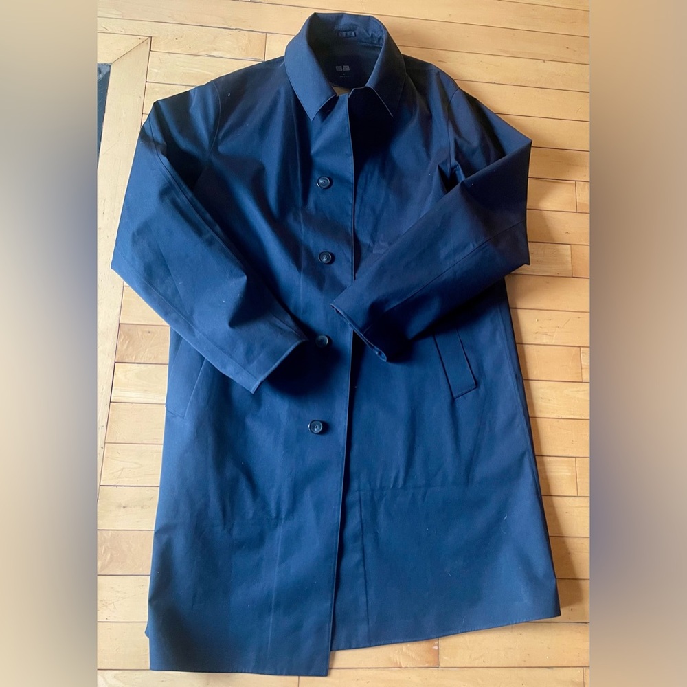 Uniqlo Men's Dark Blue Raincoat Sz Medium (fits Large)